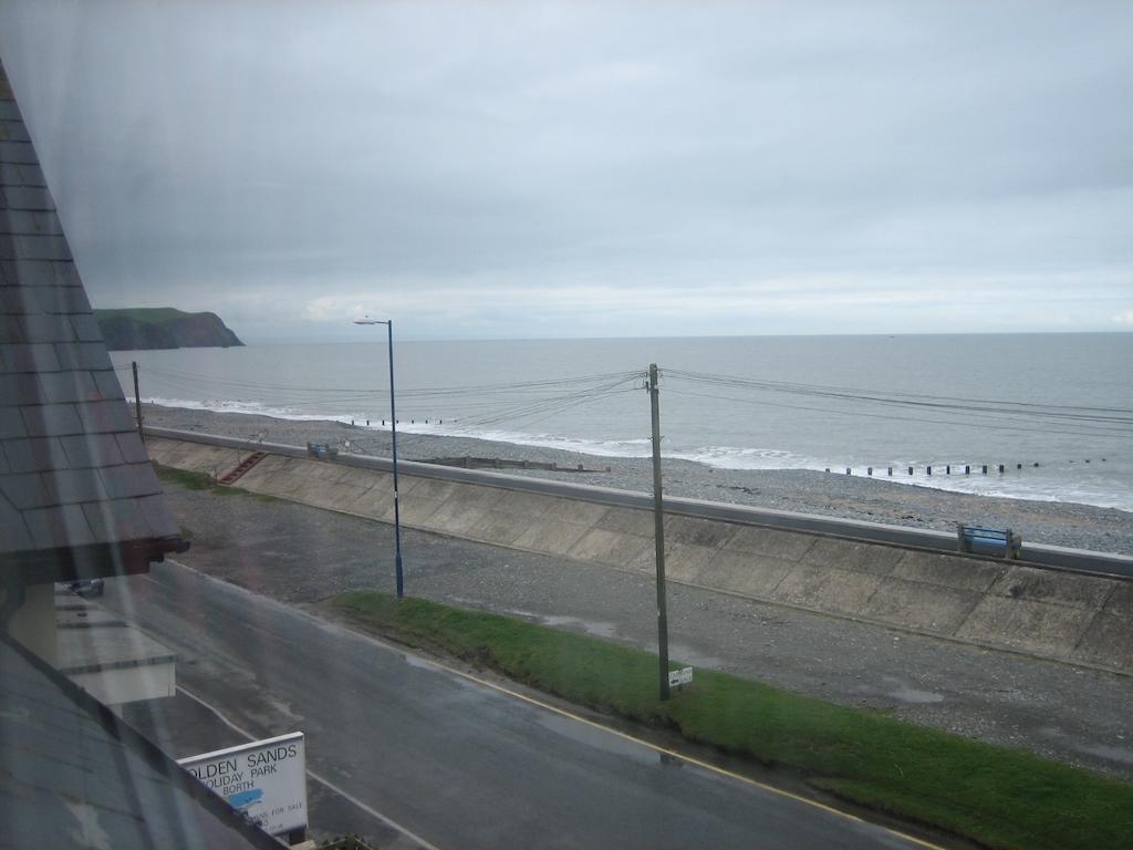 Yha Borth Exterior photo
